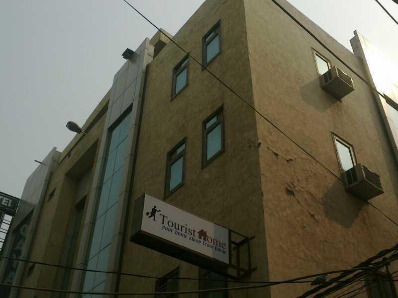 Airport Hotel Daya Capitol New Delhi Bagian luar foto